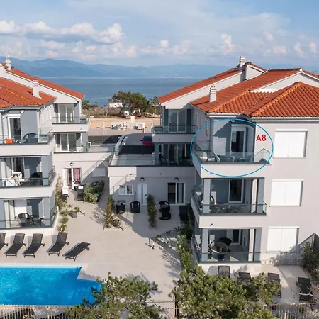 Lägenhet Punta By Interhome